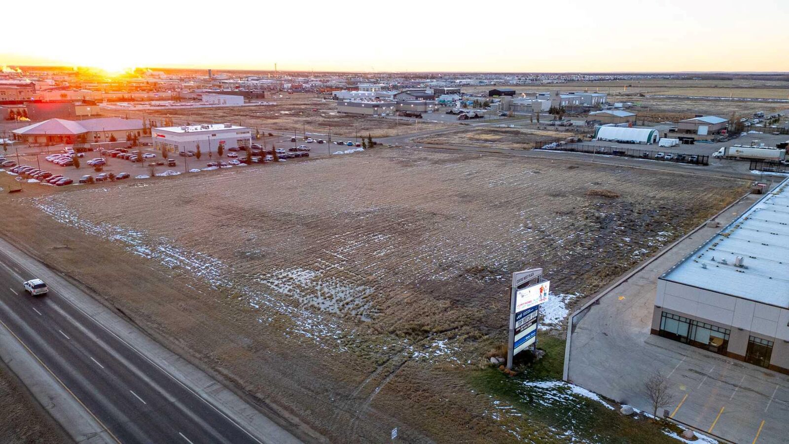 Property Photo: 11902 99 Avenue AB T8W 0C7