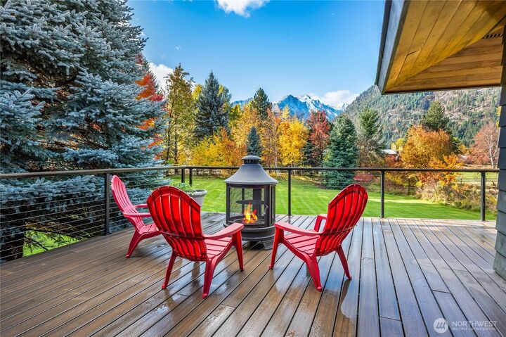 Property Photo:  8200 E Leavenworth Road  WA 98826 