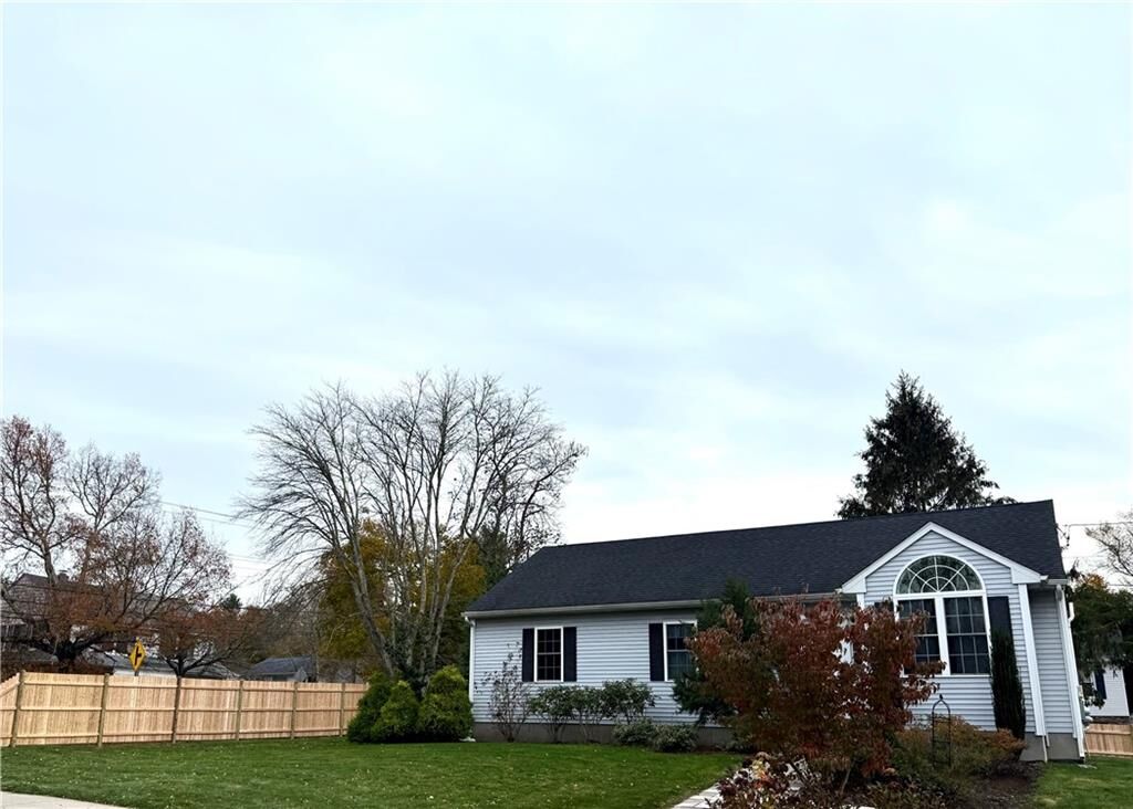 Property Photo:  4 Village Road  RI 02808 