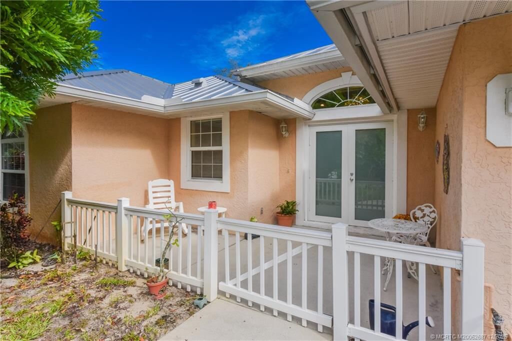 Property Photo:  5374 SE Running Oak Circle  FL 34997 