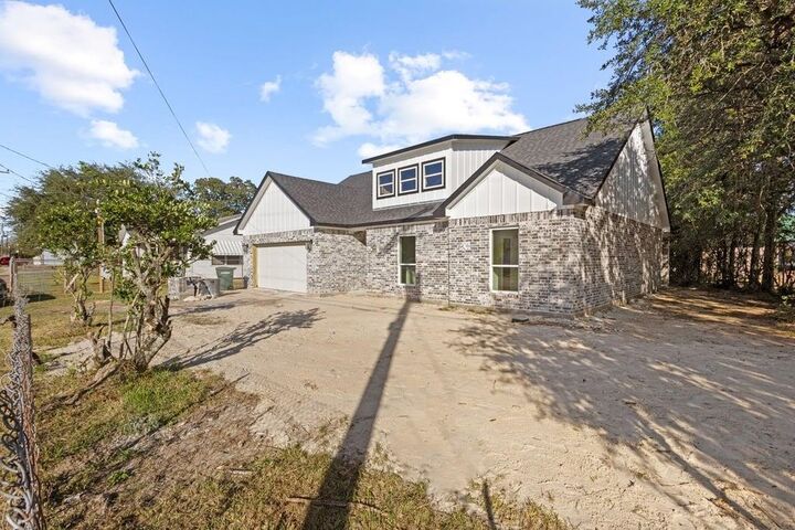 Property Photo:  2950 Gulf Street  TX 77703 