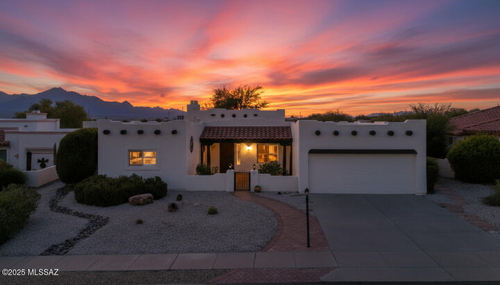 Property Photo:  981 W Camino Delicias  AZ 85614 