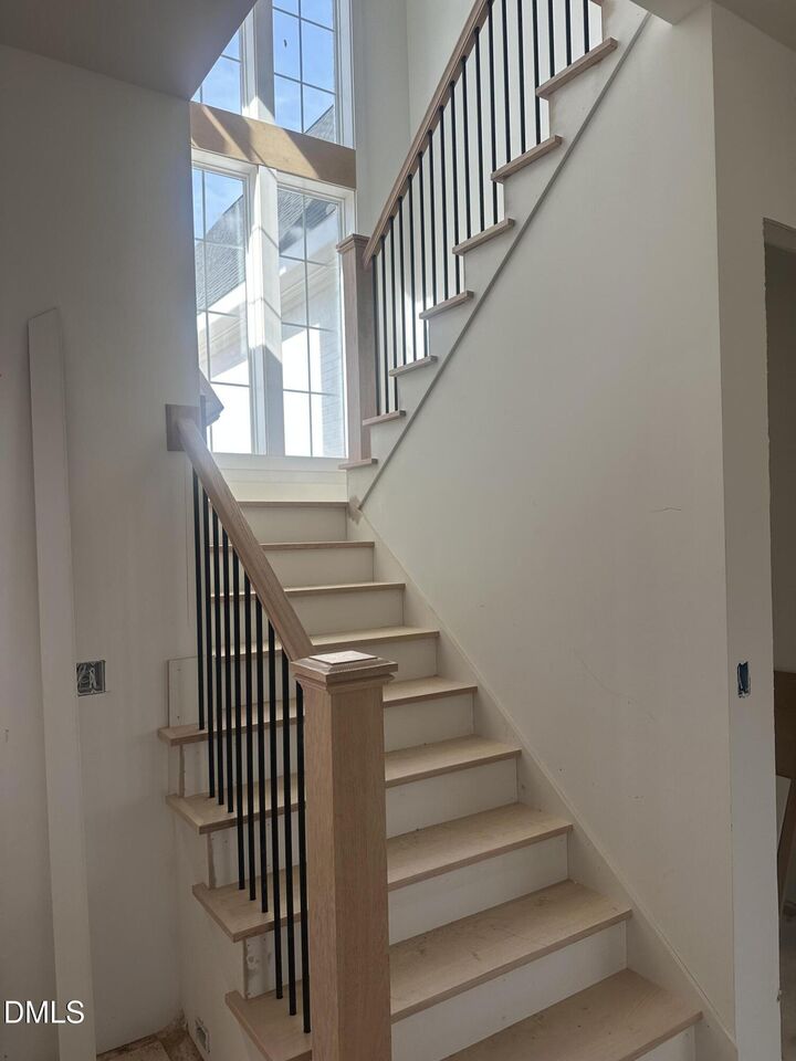 Property Photo: 300 Meadow Walk Drive NC 27526