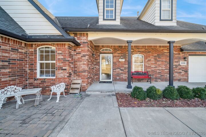 Property Photo: 30288 E 169th Street S OK 74429