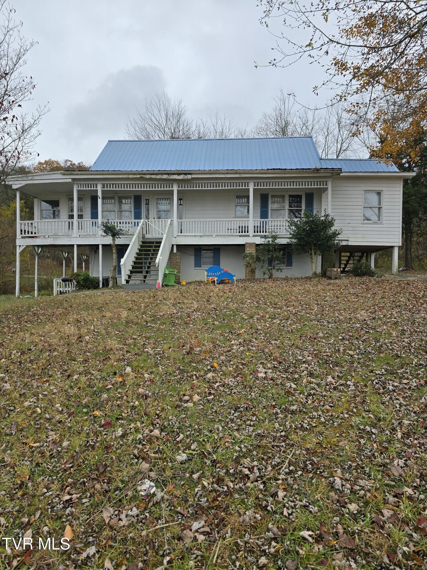 Property Photo: 146 Hazel Shelton Lane TN 37743