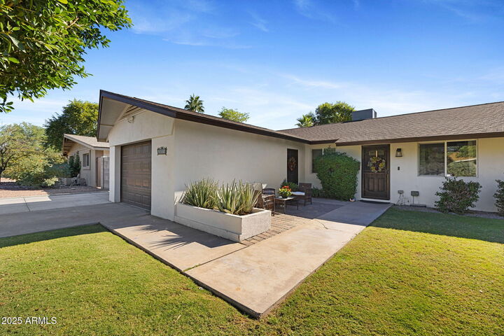 Property Photo: 8655 E Palo Verde Drive AZ 85250