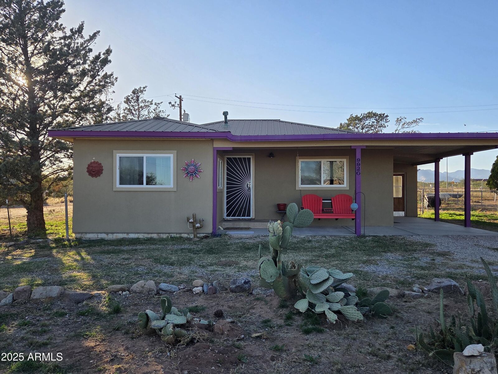 Property Photo:  9920 S Rancho Drive  AZ 85615 