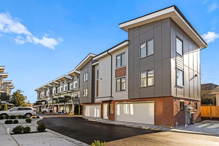 Property Photo: 22348 48 Avenue 6 BC V3A 3N5