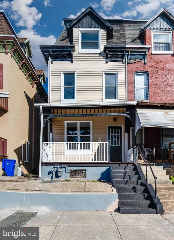 Property Photo:  137 Elm Street  PA 19601 