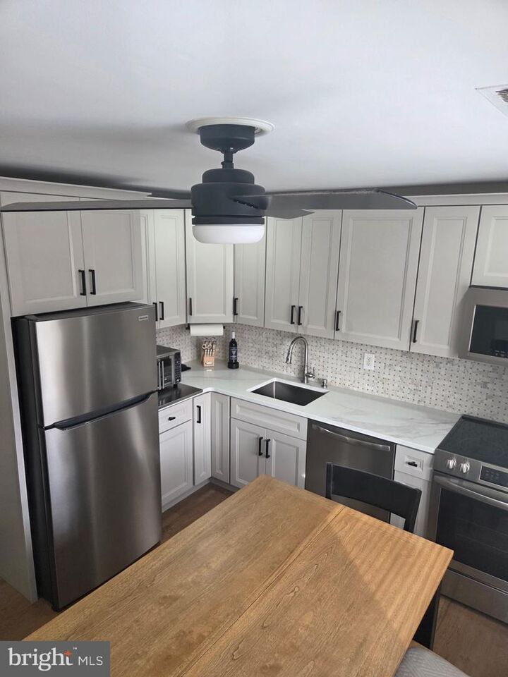 Property Photo: 704 Silver Court NJ 08690