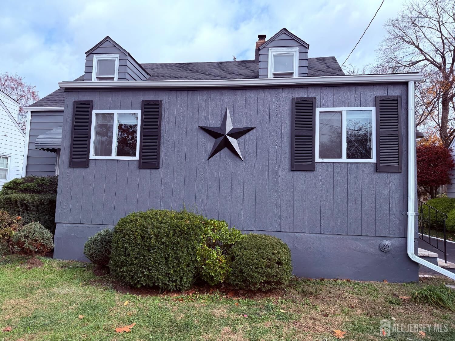 Property Photo: 17 Woodbridge Street NJ 08901