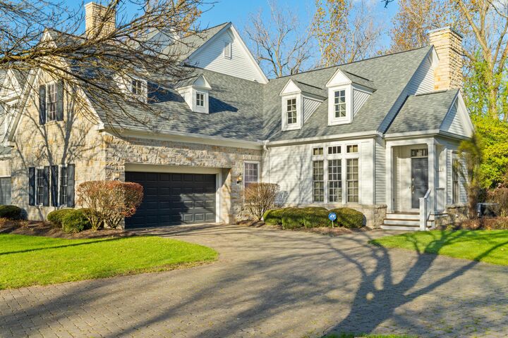 2170 Lane Woods Drive  Upper Arlington OH 43221 photo