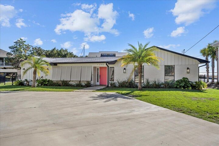 Property Photo:  1294 Soundside Landing Court  FL 32563 