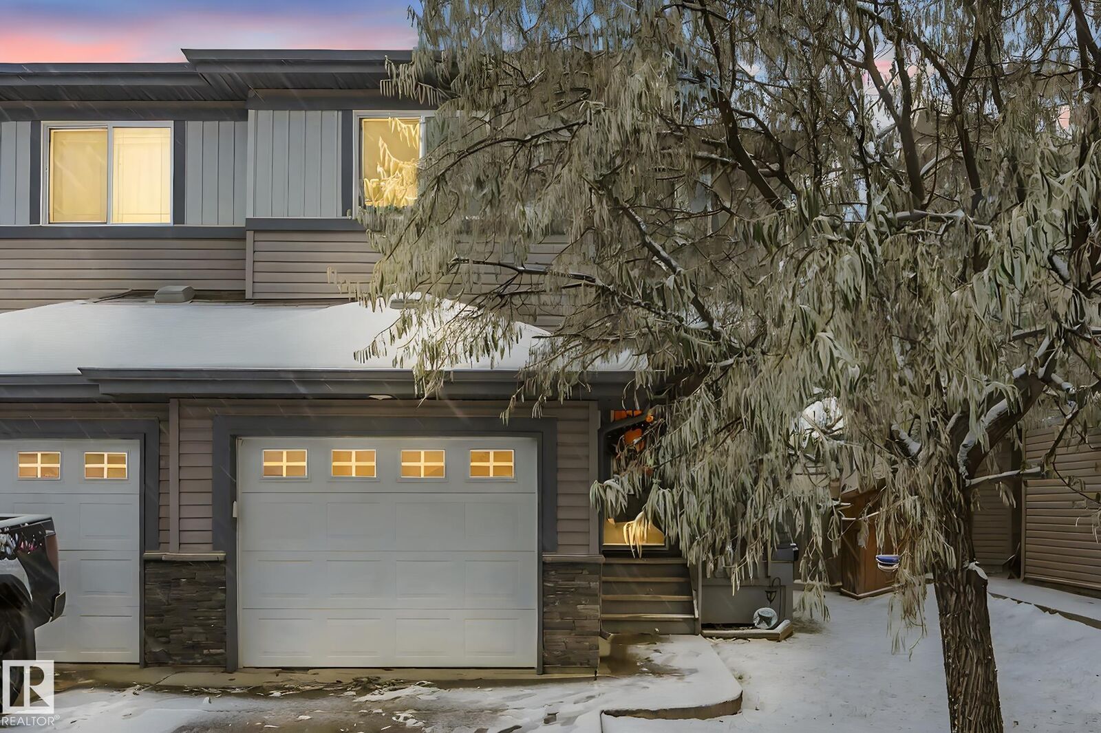 Property Photo:  77 Catalina Ct  AB T8L 0K5 