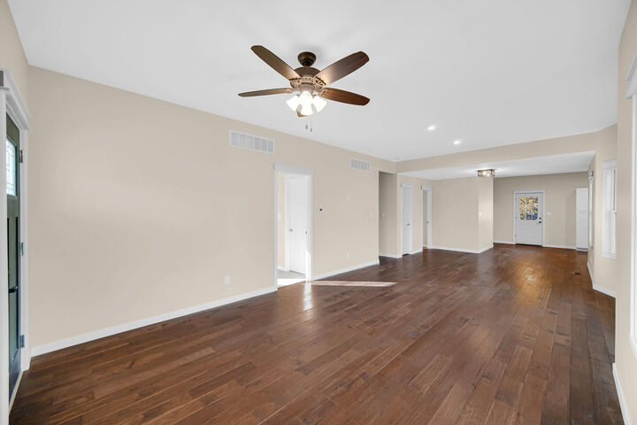 Property Photo:  301 W Main Street  IN 46348 