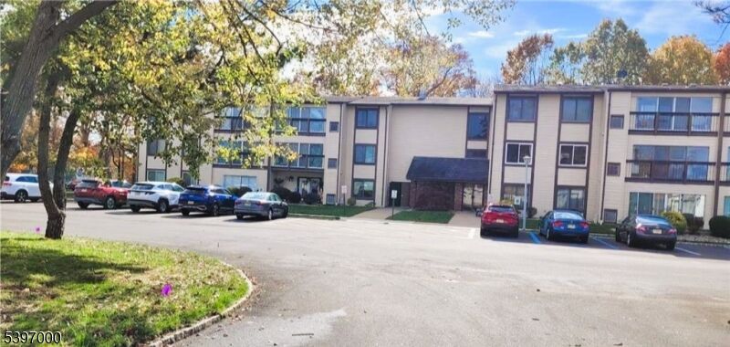 Property Photo: 277 Crosse Dr 2E NJ 08831