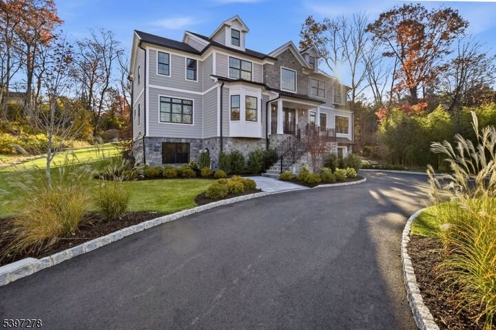 Property Photo: 354 Beaufort Ave NJ 07039