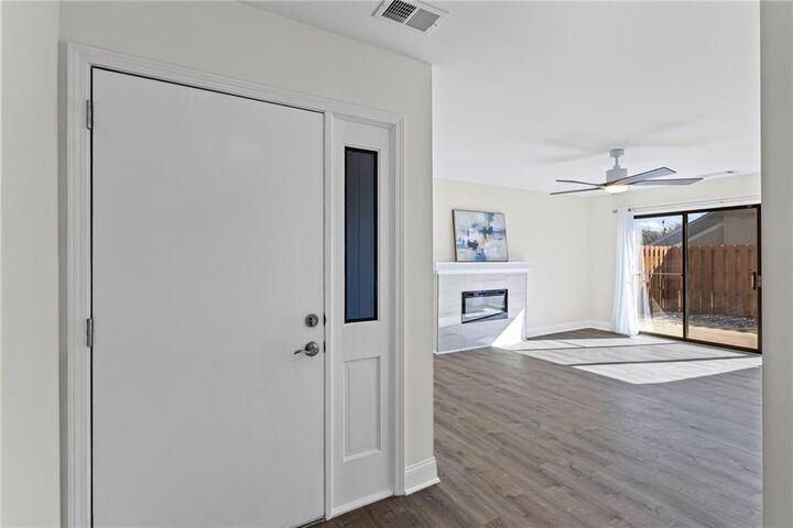 Property Photo:  724 E 121st Street  MO 64146 