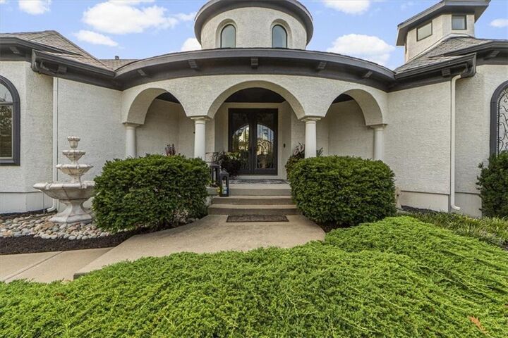 Property Photo: 15348 Carter Road KS 66221