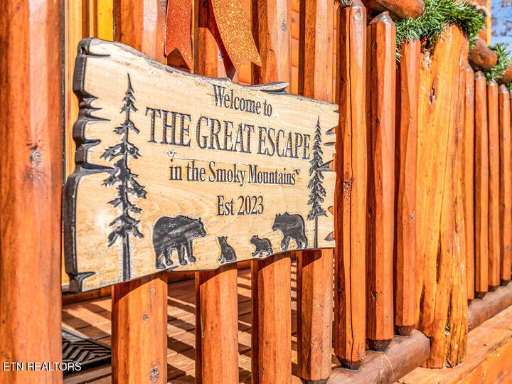 Property Photo:  1041 Vista Drive  TN 37738 