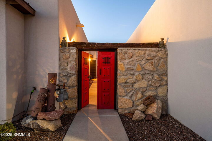 Property Photo: 7024 Camino Nuevo Mejico NM 88007