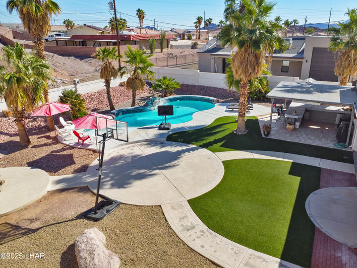 Property Photo: 1510 Gemini Dr AZ 86406