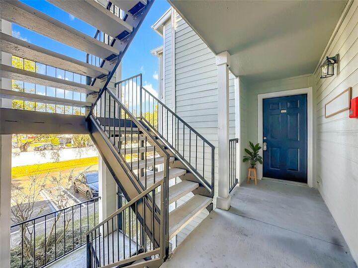 Property Photo:  2550 N Alafaya Trail 2206  FL 32826 