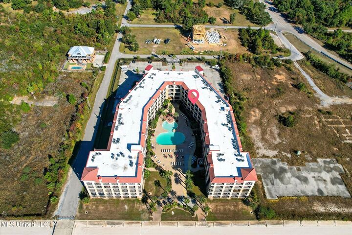 Property Photo:  900 Village Lane  MS 39571 