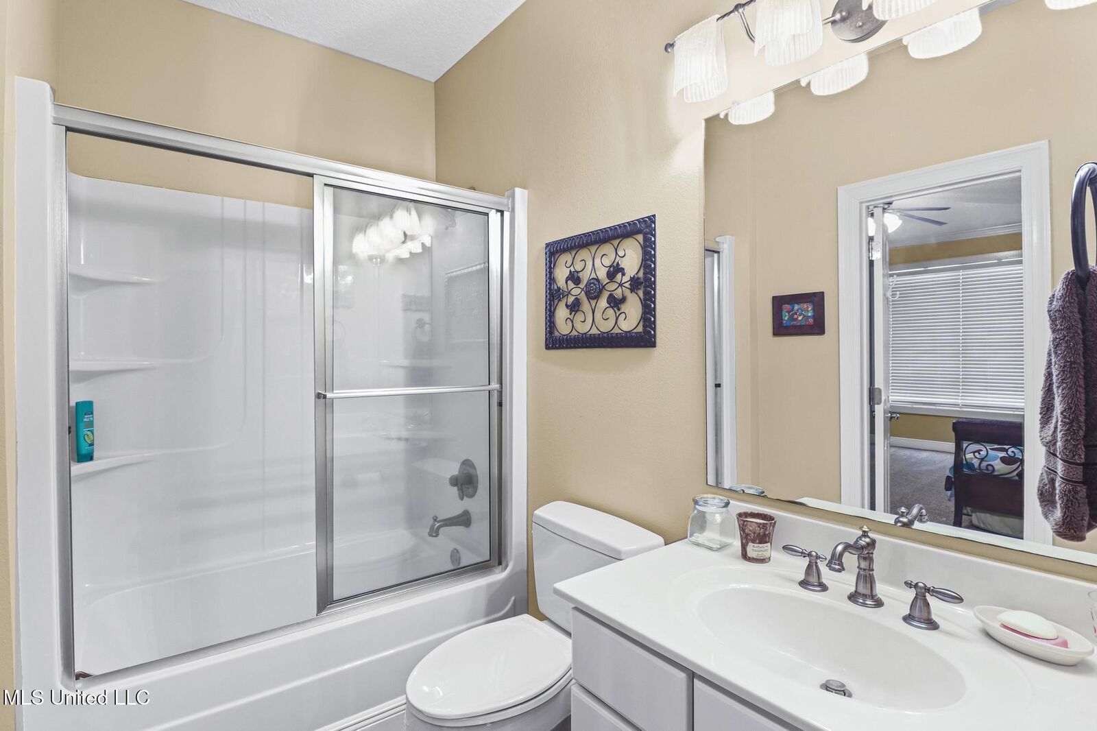 Property Photo: 10452 Riviere Vue Drive MS 39532