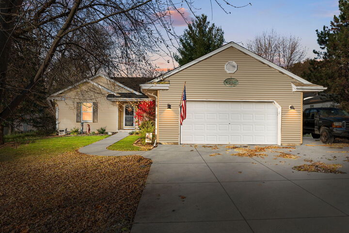 N9143 Ash St  East Troy WI 53120 photo