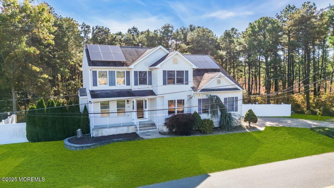 Property Photo:  1617 Berkeley Avenue  NJ 08722 