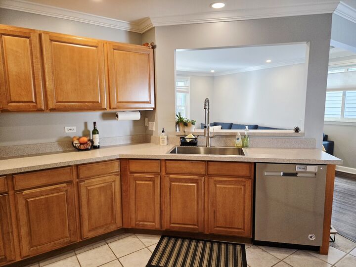 Property Photo:  116 Presidential Boulevard  IL 60543 