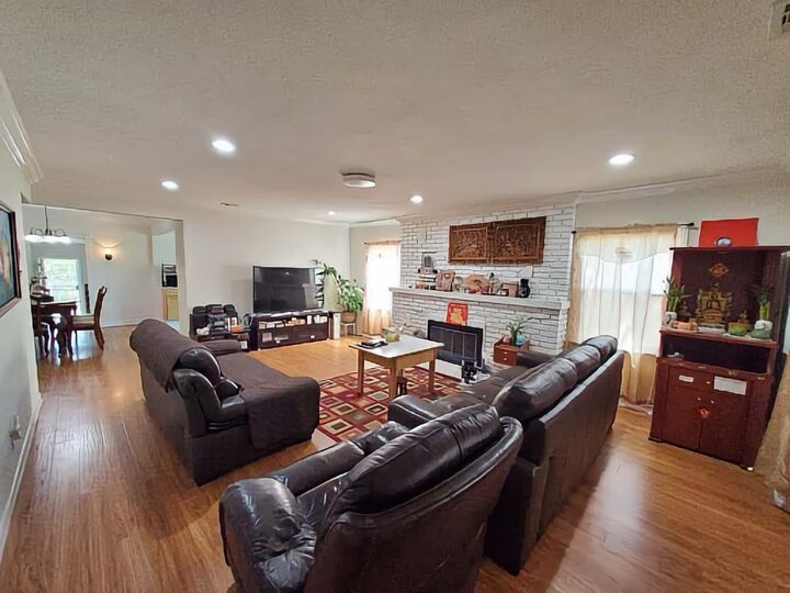 Property Photo:  1024 S 6th  CA 91801 