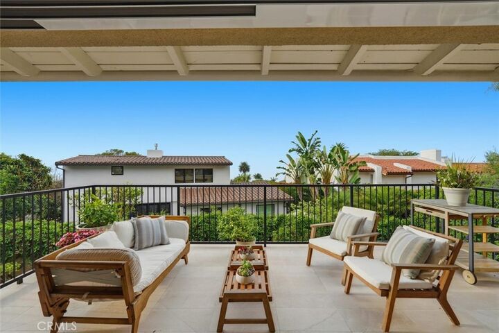 Property Photo:  1609 Via Montemar  CA 90274 