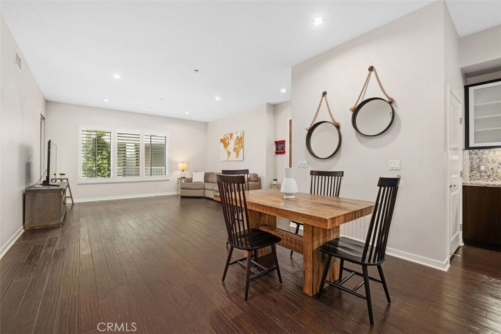 Property Photo:  21 Gramercy 202  CA 92612 