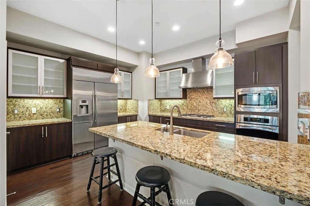 Property Photo:  21 Gramercy 202  CA 92612 