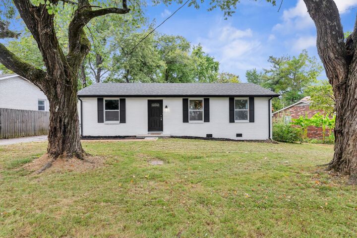 Property Photo: 517 Danley Ct TN 37013