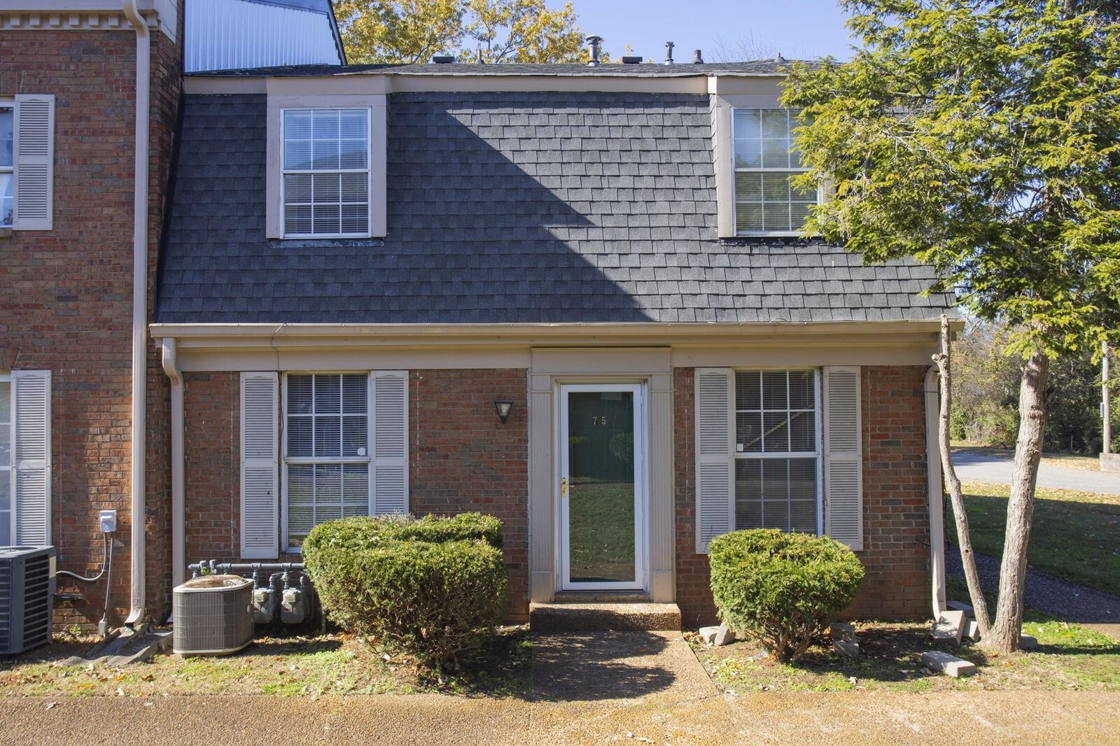 Property Photo:  323 Forest Park Rd  TN 37115 