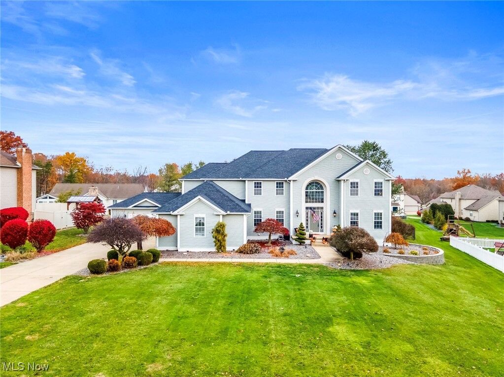 Property Photo:  1050 Fox Den Trail  OH 44406 