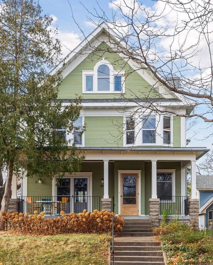 2512 Colfax Avenue S  Minneapolis MN 55405 photo