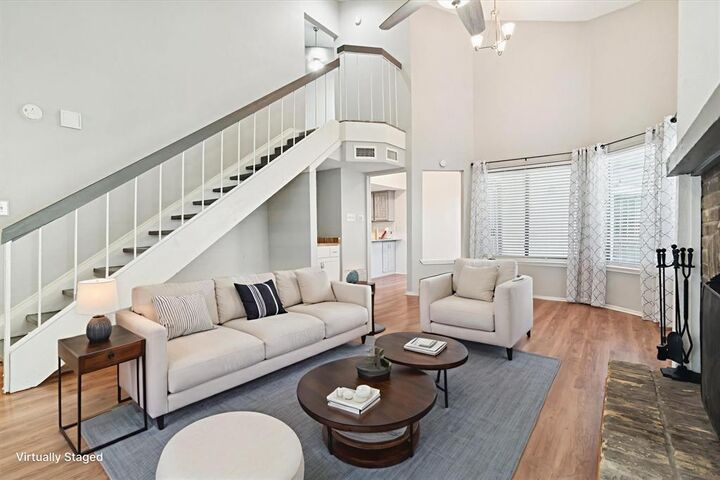 Property Photo: 821 Dublin Drive 247 TX 75080