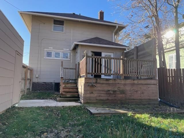 Property Photo: 1215 Hill Ave IA 51104