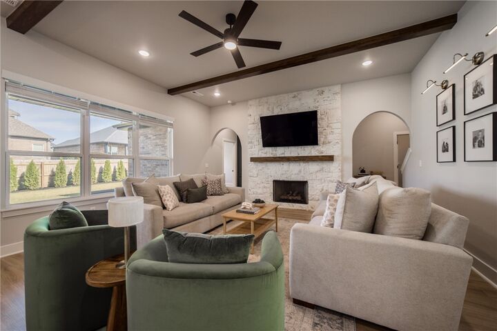 Property Photo: 5404 SW Nandina Lane AR 72713