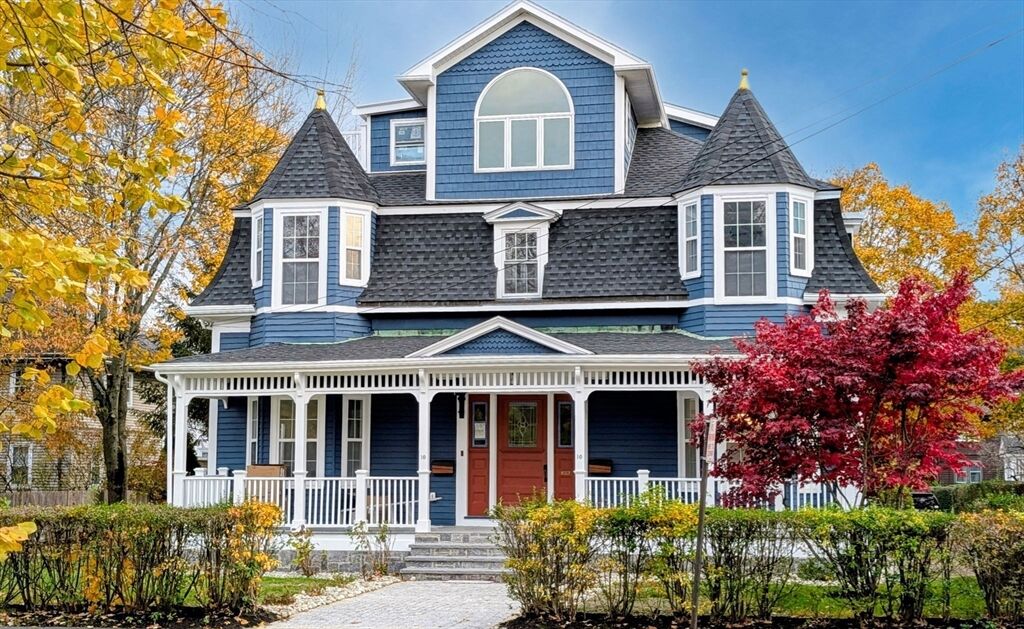 Property Photo: 10 Washington Park 1-Right MA 02460