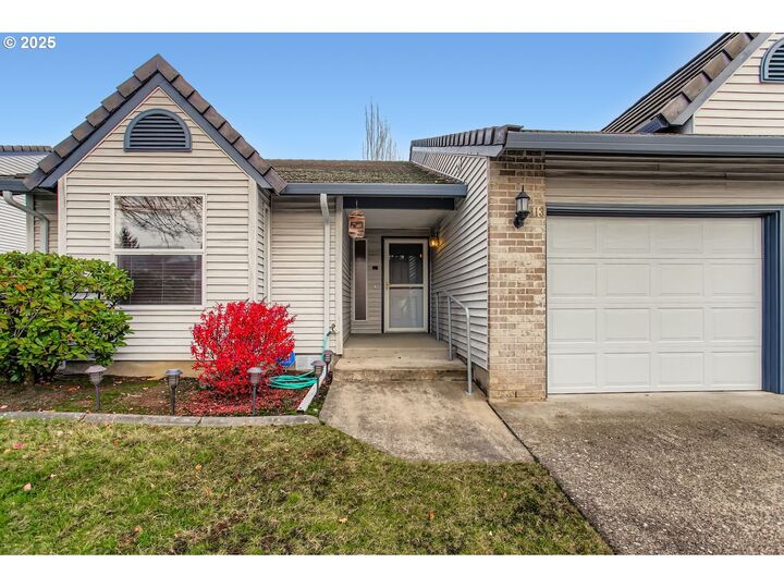 Property Photo:  15917 NE Union Rd 113  WA 98642 