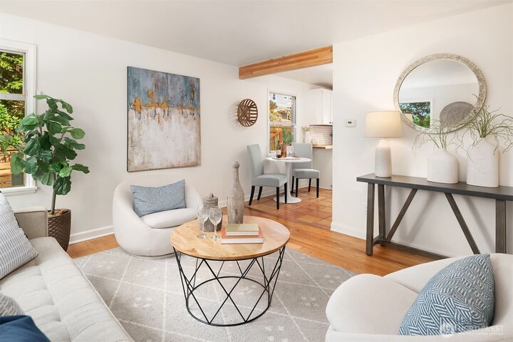 Property Photo: 9202 14th Avenue SW WA 98106