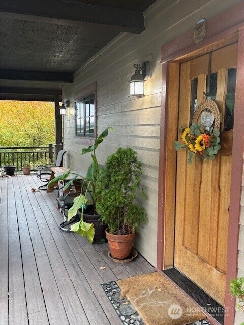 Property Photo:  421  Puget Street NE  WA 98506 