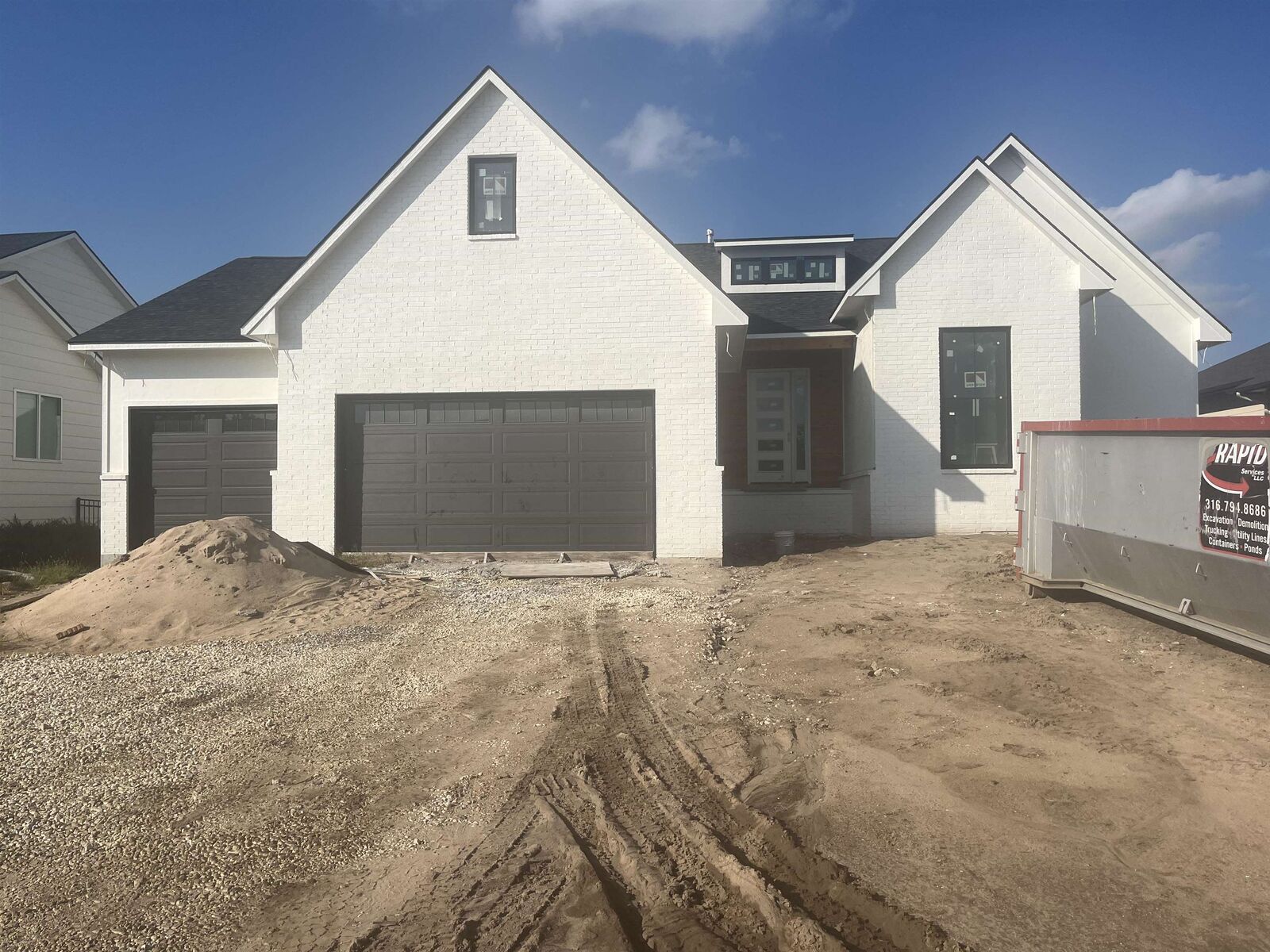 Property Photo:  3871 N Estancia Ct  KS 67205 