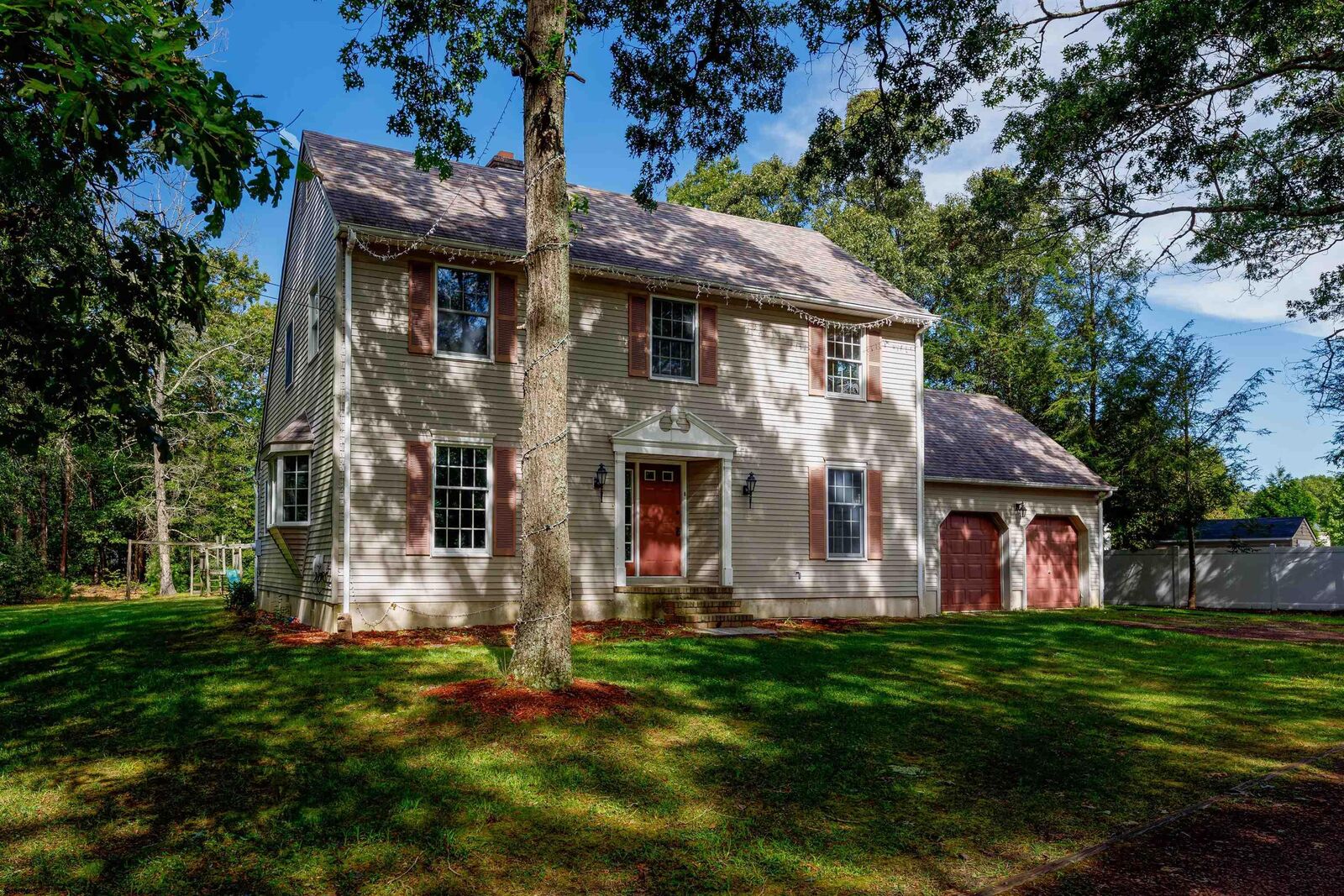 Property Photo: 7107 Fernwood Ave Ave NJ 08234