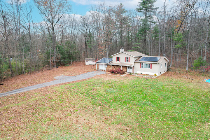 Property Photo:  50 Northwoods Road  CT 06032 